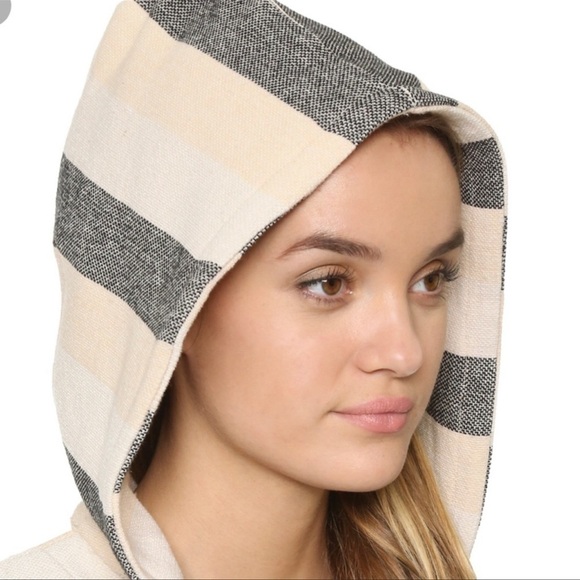 Solid & Striped Beach Cape/Poncho NWT - Picture 3 of 8